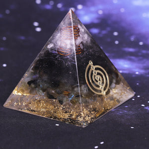 Pirámide de Orgonita para Reiki