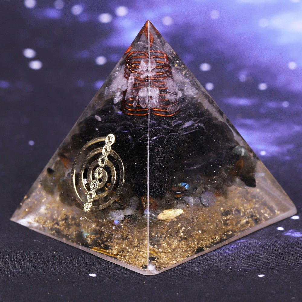 Pirámide de Orgonita para Reiki